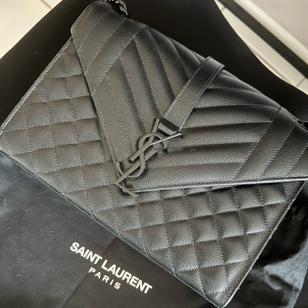 🌟 Authentic YSL bag